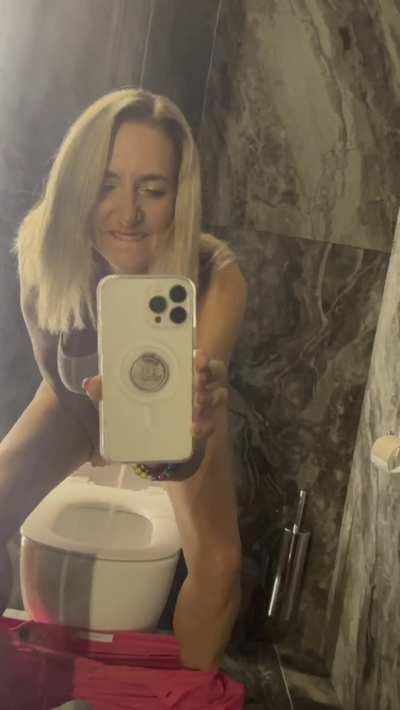 The Science of Pee - Get to knowyour pee better with science! [oc]