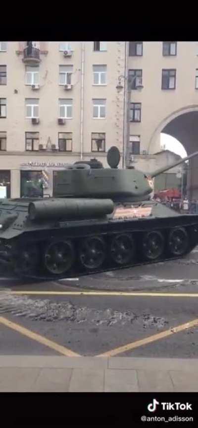 Moscow Victory Day Parade and it's effect on the roads