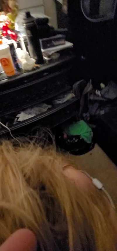 Mmm love catching his hot thick load 😋 🤤