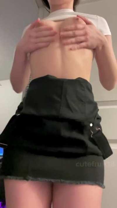 was feeling cute in this lil denim dress