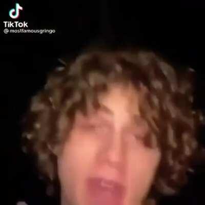 Ese qlo bota kk🤑🤙👌