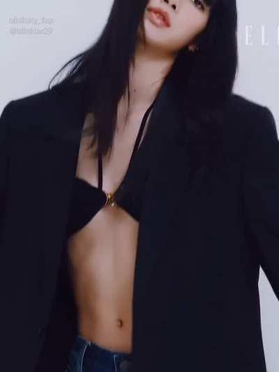 lisa with a thin bra just take the damn coat off and show skin 😋