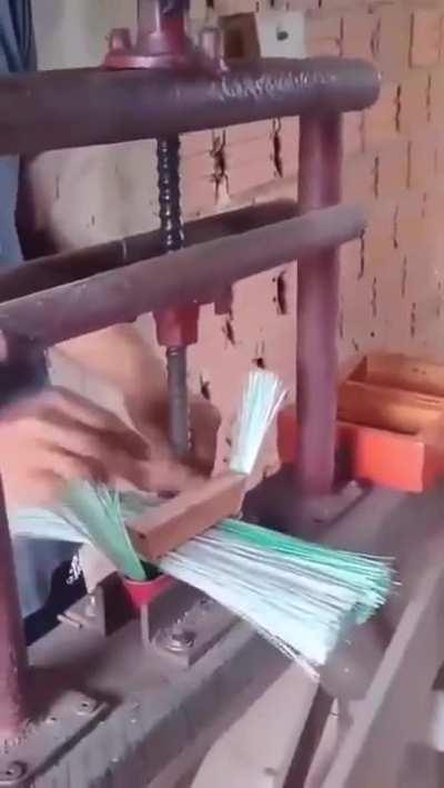 Unique way to recycle.