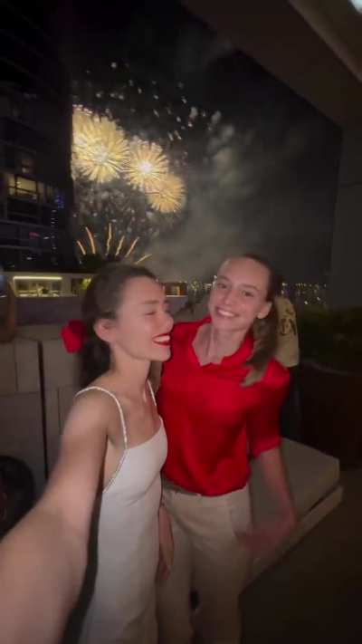 Happy New 2025! 💝 Adorable Elena and Ann Rybakinas 💃🏼🎀🎾🇰🇿🐠