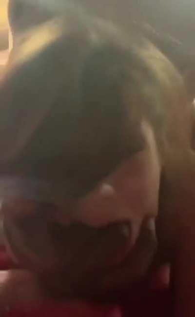 How the PTA mom likes to get down 😈