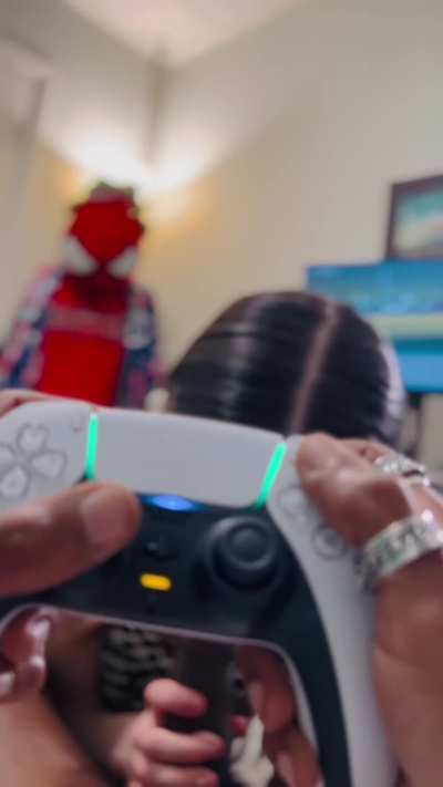 Does everyone play GTA this way