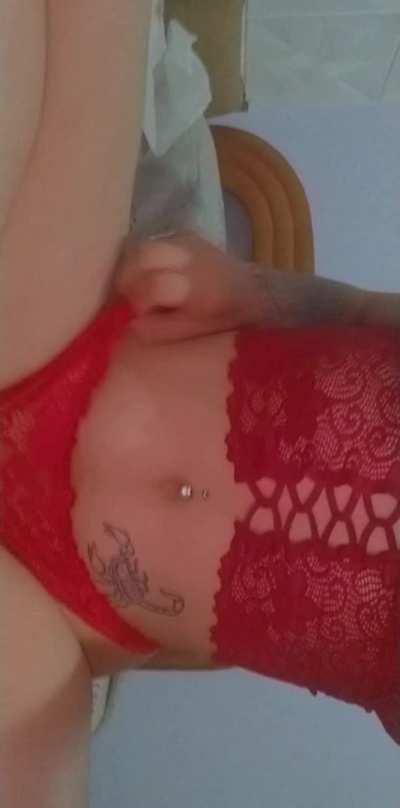 would you like to see more? I'm active. suscribe for FREE to my Onlyfans! link in comments