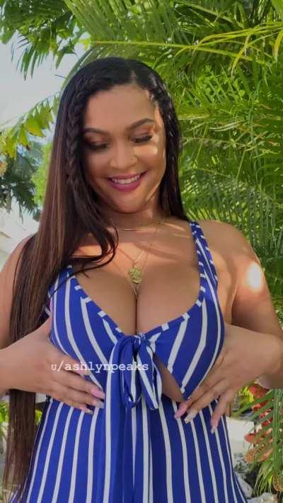 Do You Like My Blue Dress [OC]