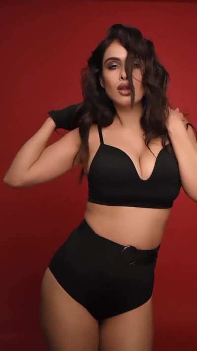 Vintage b*tch malik... she never dissapoints