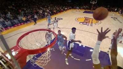 [Highlight] Ja Morant has to move his head to avoid hitting the rim on this dunk