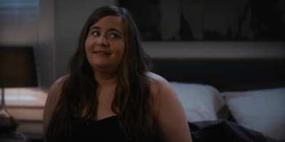 Aidy Bryant Makes a Guy Cum in an Instant Just by Touching Him in Shrill 3x1