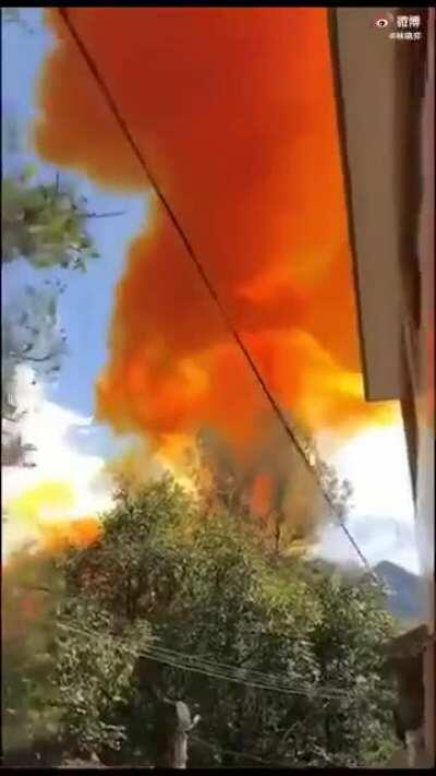 Chinese SpaceX knockoff Rocket launch went exactly as you'd expect as returning booster crash lands near residential area creating toxic clouds.