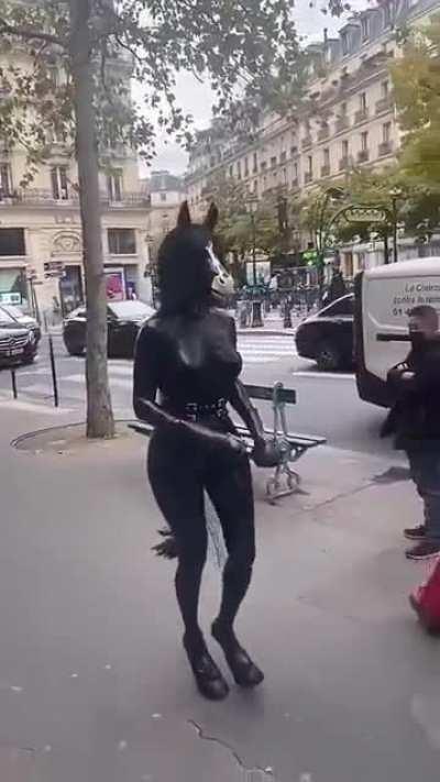 моя соседка сверху