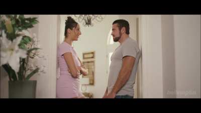 Aria Sloane Can't Help but Put a Move on her Best Friend Dante Colle