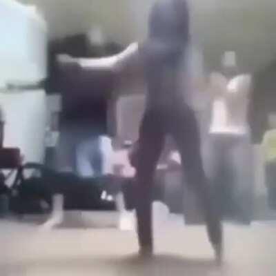 When you thought the 900 playing the bongcloud was Hikaru but they hang their queen, both rooks and a knight one after the other