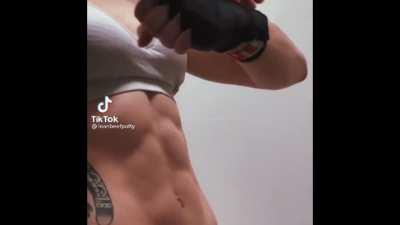 Spike meets leanbeefpatty