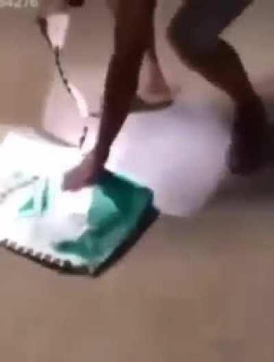 WCGW handing a snake