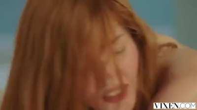 Jia Gets Pounded Hinter