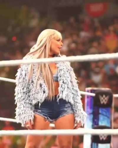 Liv rocking that outfit last night 👀