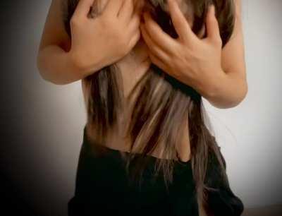 Hijabi slut dance for you