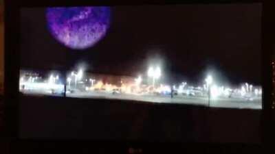 Pyramid ufo recorded by many citizens over Pentagon in December 2018