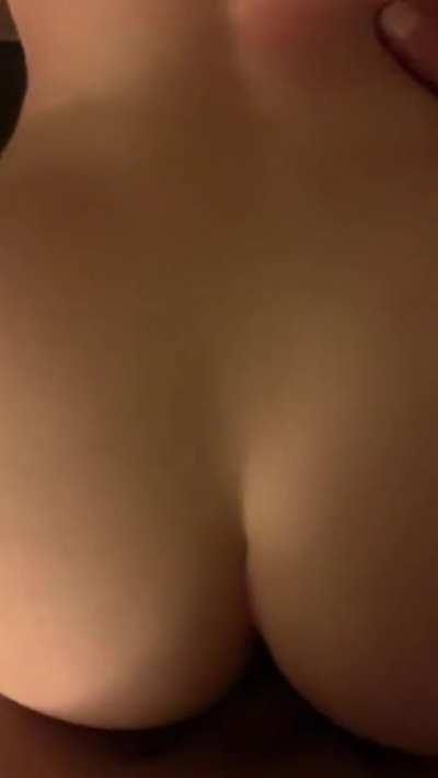 Our favorite kind of pie...cream 😜 (f)(m)