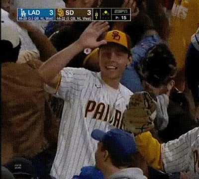 Other post with this got removed because it was a phone recording so here's a screen recorded version 😭😭