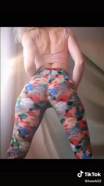 Don’t look 💣💥