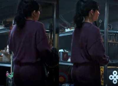 40 Seconds straight of Hailee Steinfeld (And her Booty) looking great. (Hawkeye)