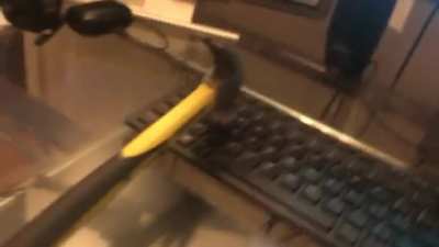 So what color is your drinking hammer? Mine is yellow.