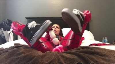 Carnage Cosplayer Destroying Her Pussy With Huge Dildos