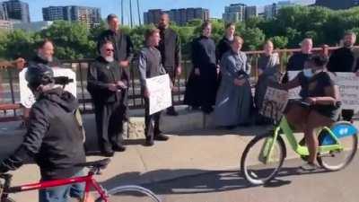 Support from the Amish community in Minneapolis