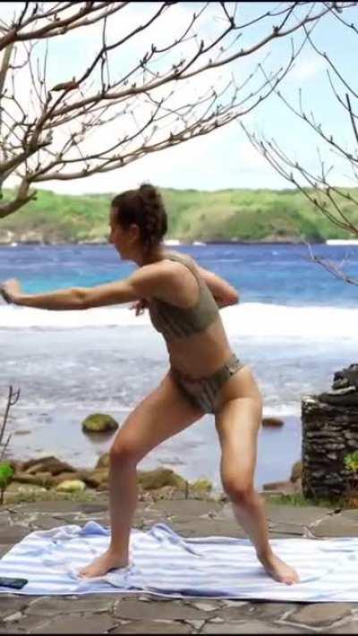 Quick way to train abs 💪🌴