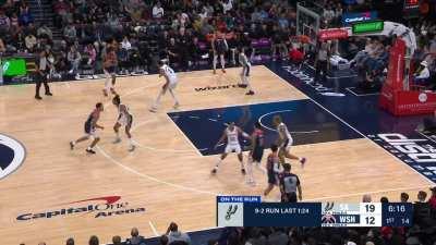 [Highlight] Marvin Bagley III with his only 2nd 3-pointer made this season (out of 8 attempts).