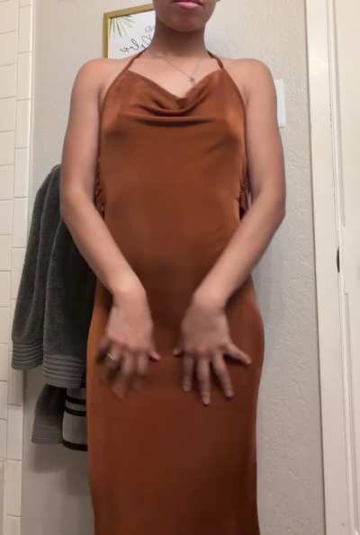 I love being a tease and having nothing under my dress.