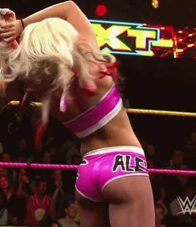 Who else miss young Alexa?