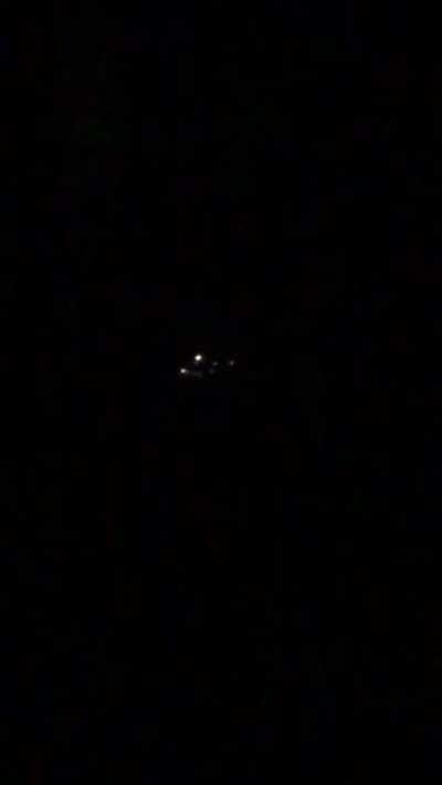 Part 2: UFO in South London - details from sister: Location - Southfields. Direction: North. Time: there from 1am and 3am, I looked multiple times.