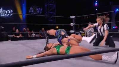 Ashley D’amboise vs Penelope Ford