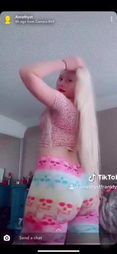 Tictoc she posted on snap