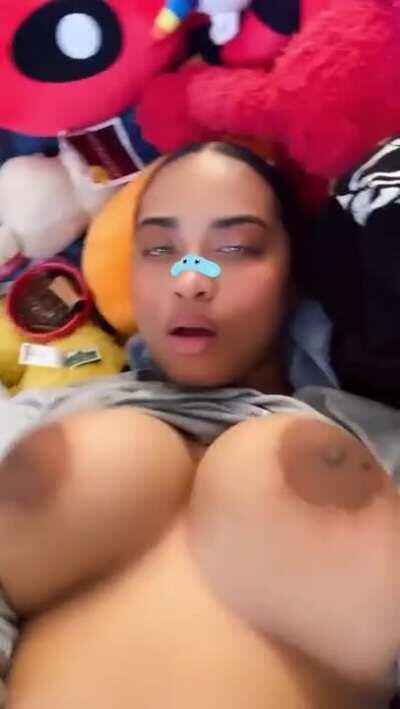 Focus on my Eyes, if you can