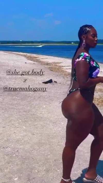 🍫 🍑