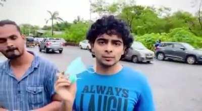 Oh no, karens are here...