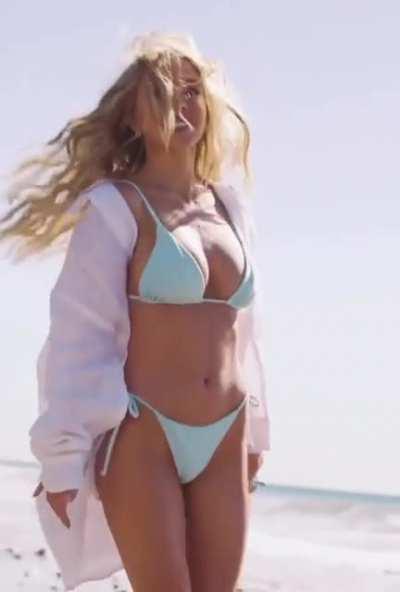 Sydney Sweeney on the beach