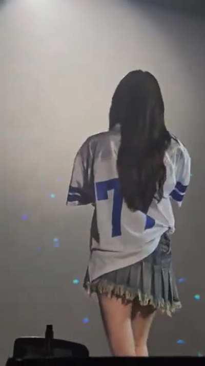 IU - HEREH WORLD TOUR CONCERT IN HONG KONG