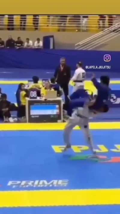 When you sparring with new member who has wrestling background