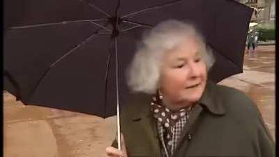 A stake threw haer haret