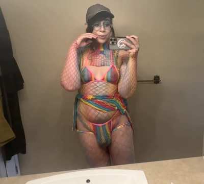 Anyone wanna explain real quick how tf Im built like this??? really in my 