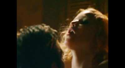 Jennifer Lawrence gets fingered while taking a bath