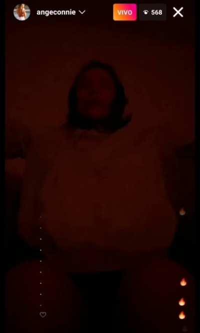 Ufff cuando hace un vivo siempre hay cositas