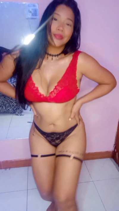 Have your heard that Latinas' hips are passion?